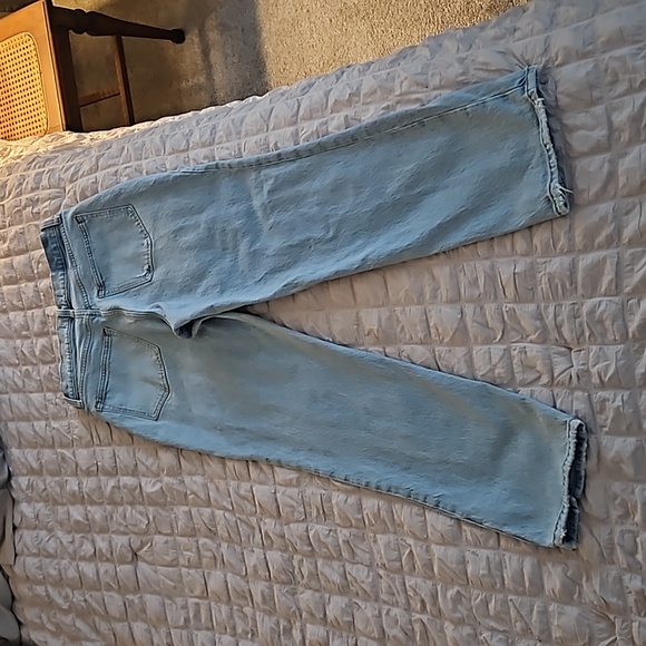 Abercrombie & Fitch Curve Love 90s Straight Ultra High Rise size 29 Short - Picture 7 of 11